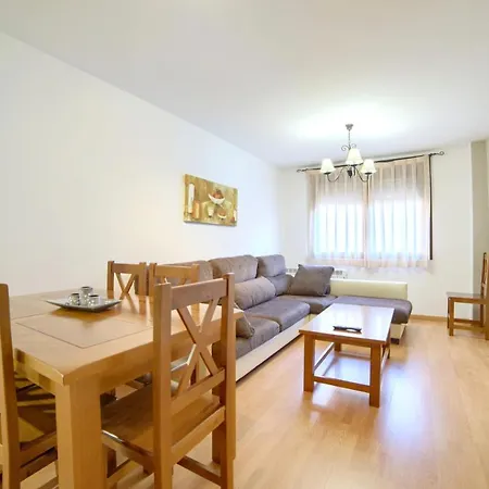 Apartment With 2 Bedrooms In Gudar With Wonderful Mountain View Balcony And Wifi Appartement